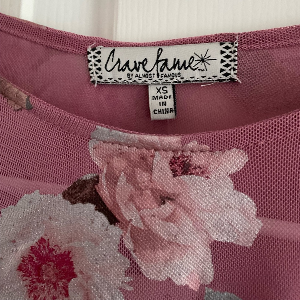 Crave Fame by Almost Famous Pink Floral Shirt - Picture 3 of 3